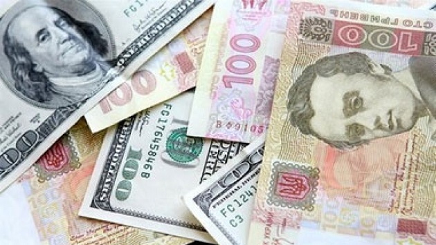 Украинская валюта рухнула до апрельских значений — Обвал гривны
