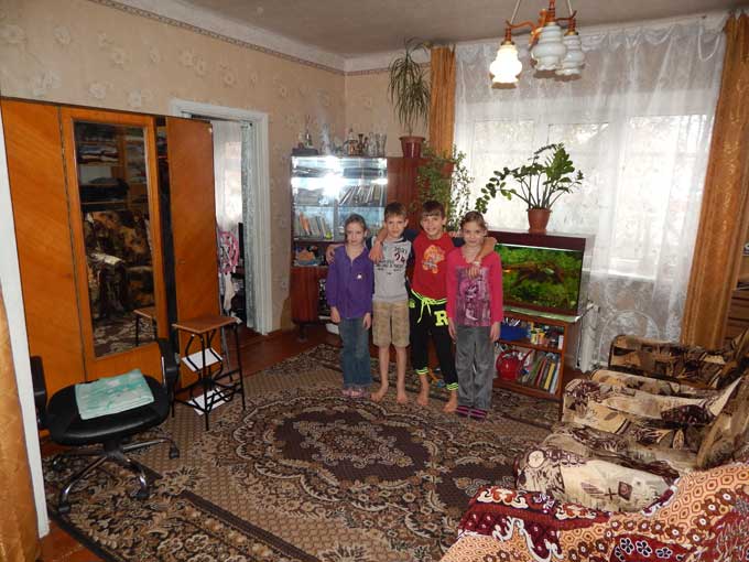 Служба по делам детей проверила условия проживания детей в приемных семьях Доброполья