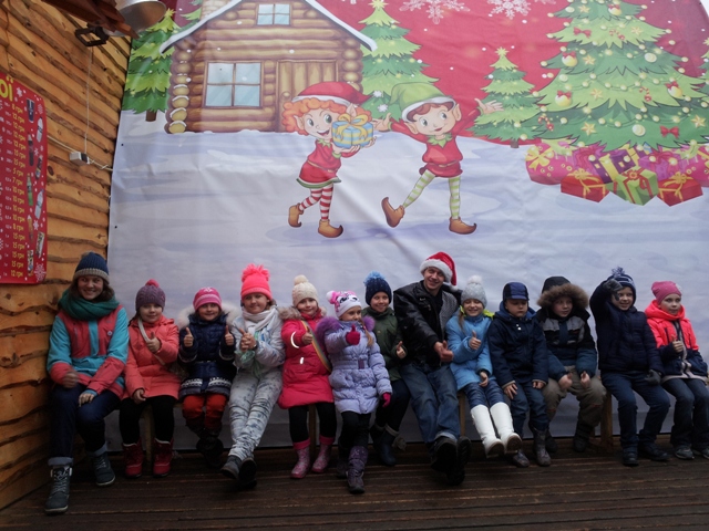 Луганское землячество организовало новогодние мероприятия для 700 детей-переселенцев