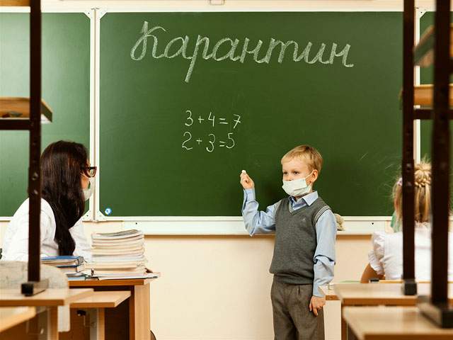 В школах Донецка продлили карантин до 23 января