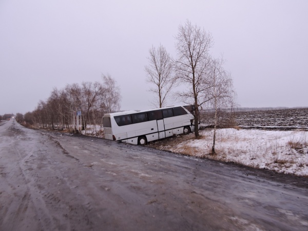 Автобус «Артемовск-Краснодар» попал в ДТП - есть пострадавшие