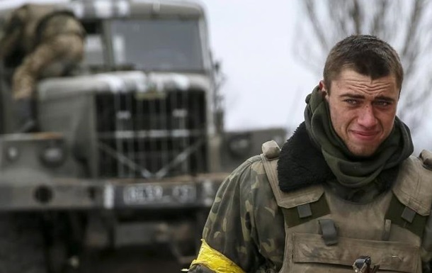 В Луганской области подорвалась машина с военными
