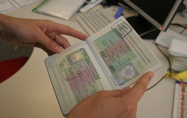 Украинцам стали чаще отказывать в шенгенских визах
