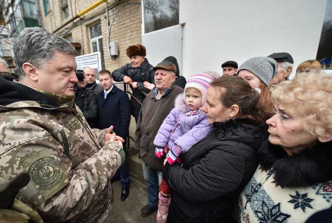 Порошенко прибыл на Донбасс