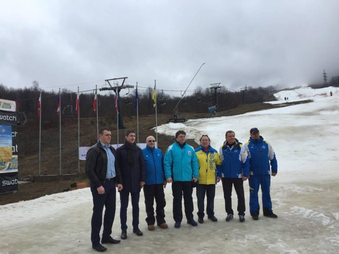 На Закарпатье провели чемпионат Украины по горнолыжному спуску без снега