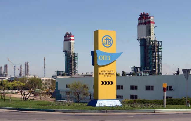 Коломойский решил заблокировать приватизацию Одесского припортового завода