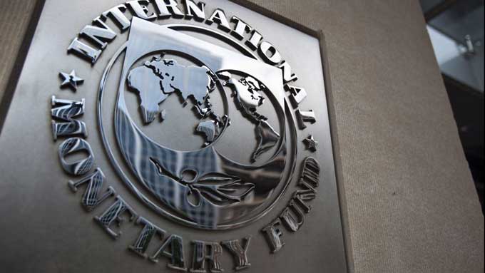 МВФ не дает поблажки властям Украины