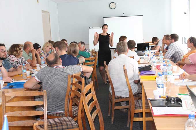 Чиновники Донетчины посетят обучающие тренинги в центральной и западной Украине