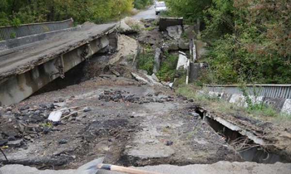 В Лиманском районе начали восстанавливать мост