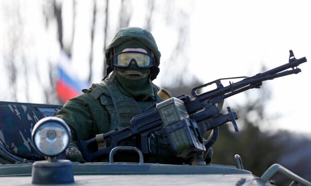 Россия отправила на Донбасс новое вооружение и инструкторов. Разведка бьет тревогу