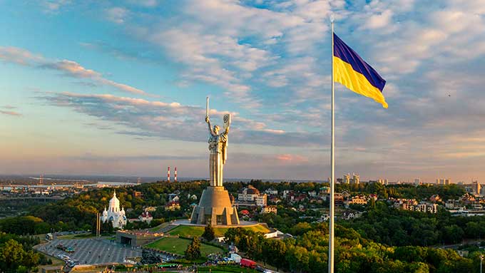 Астролог рассказал, что ждет Украину в ближайшие 10 лет 