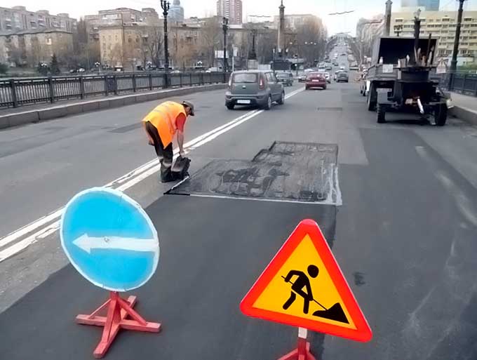 В Донецке будут ремонтировать дороги согласно пожеланиям жителей города