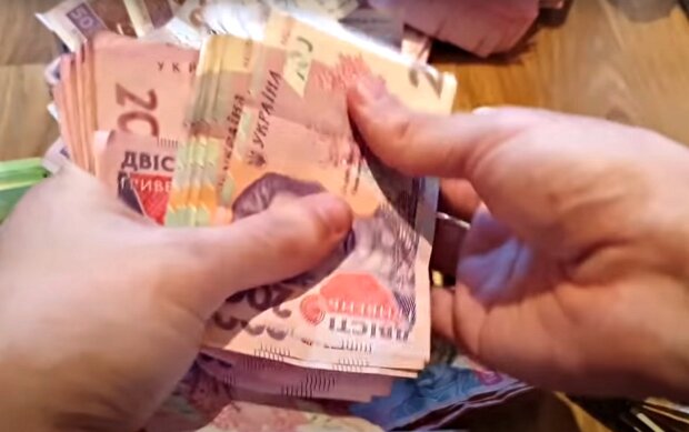 Начиная с сегодняшнего дня: в Украине появились новые штрафы в 65 тысяч гривен – кому придется "раскошелиться"