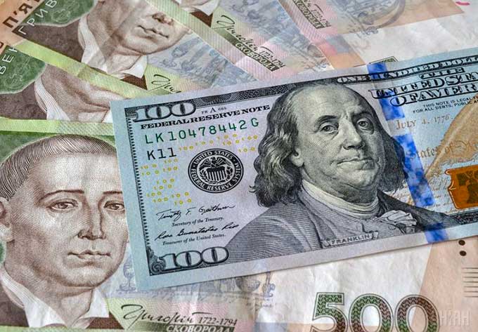На рынке валют снова переполох? Что происходит с долларом в Украине