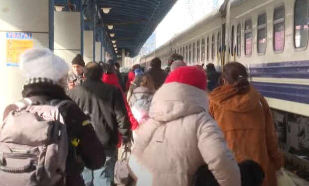 Минус 50% на поездку: Укрзализныця в 10 городах запустила огромные скидки для пассажиров - как воспользоваться