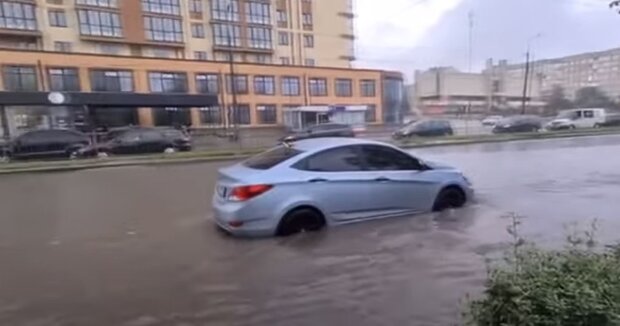 Половину Украины накроют дожди и будет топить: синоптики предупредили о непогоде в воскресенье и начале недели