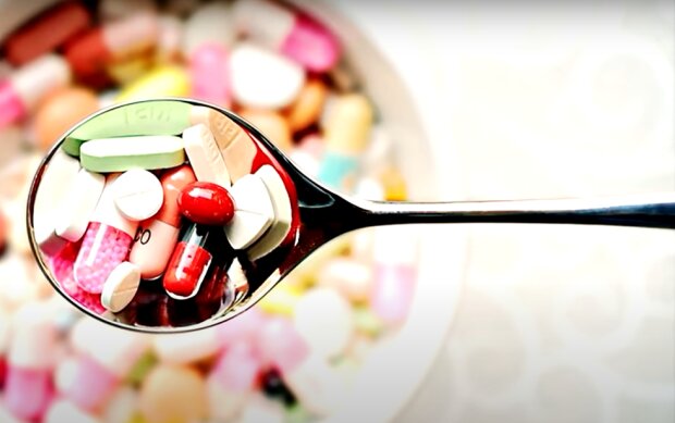Срочно избавьтесь от этих препаратов: как распознать поддельные медикаменты