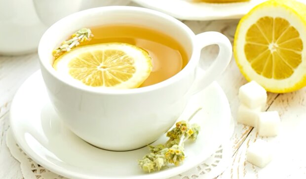 Пугающие противопоказания: почему не следует каждый день пить чай с лимоном