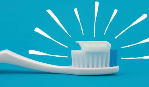 Дело не просто в гигиене: как правильно нужно хранить зубную щетку