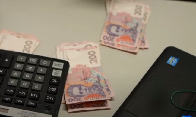 Украинцы получат внушительные выплаты: главное, чтоб последние полгода вашей жизни отвечали критериям